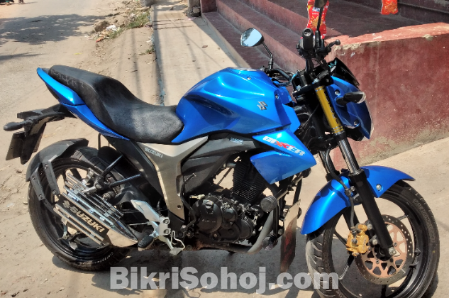 Suzuki Gixxer Monotone